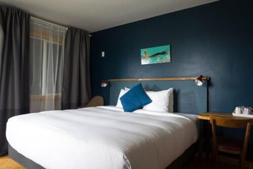 Salt & Pub Hotel