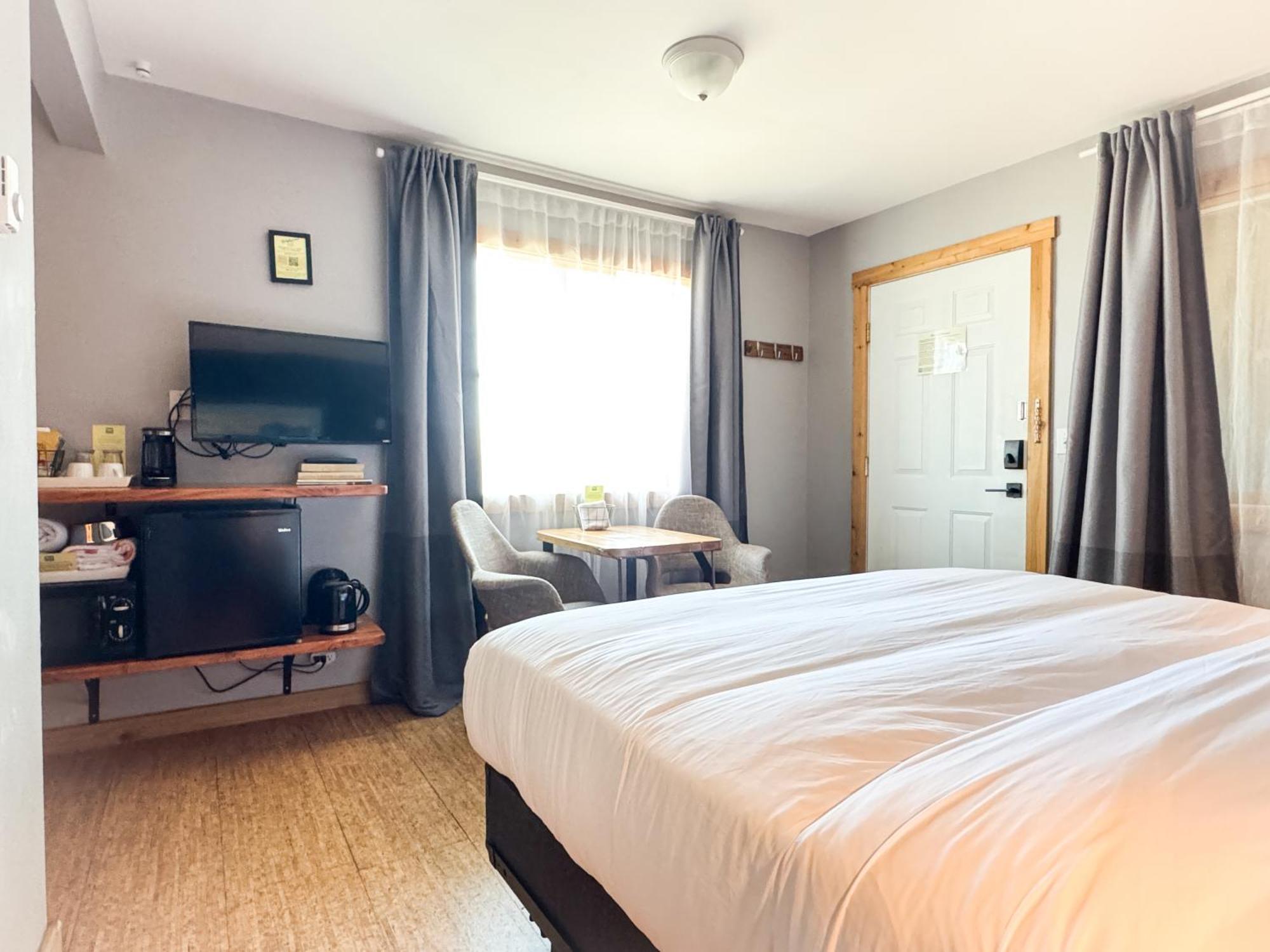 Hotel Salt & Pub 3*